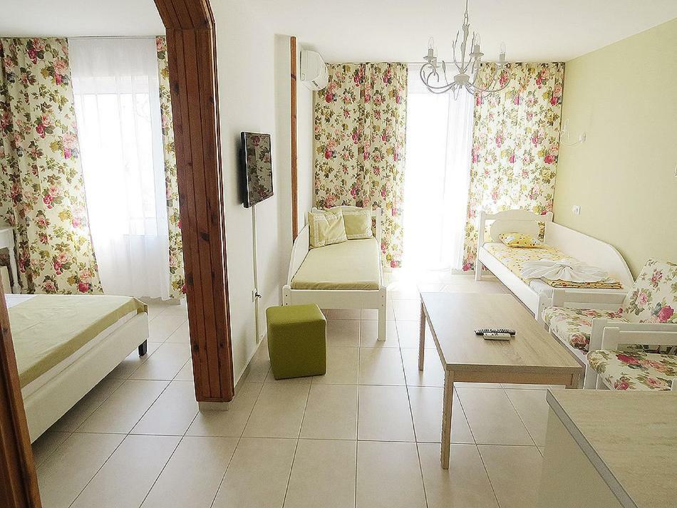 Family Hotel Sofi Sozopol Eksteriør bilde
